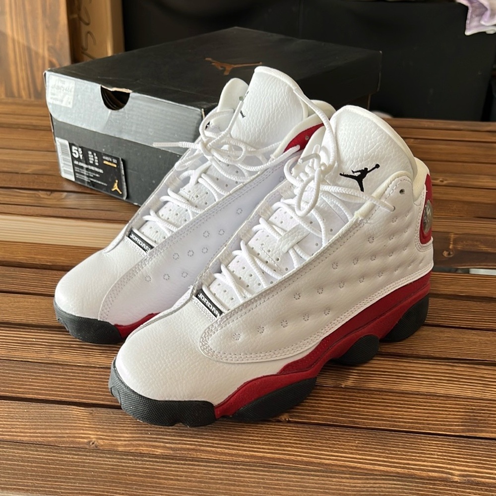 Air Jordan 13 Retro BG Sneakers